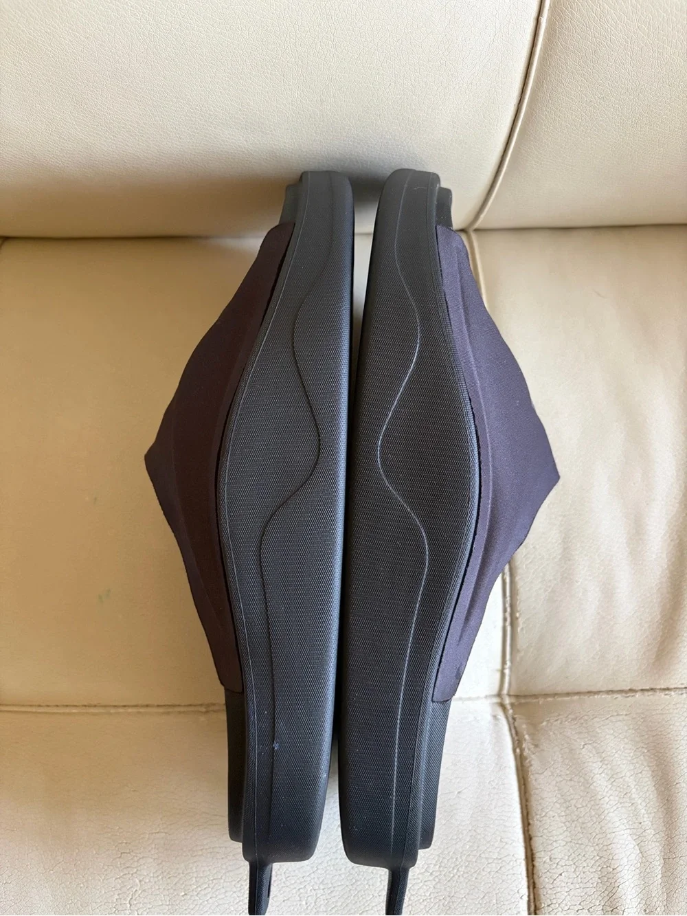 Adidas by Stella McCartney Maroon and Black Slide Sandals